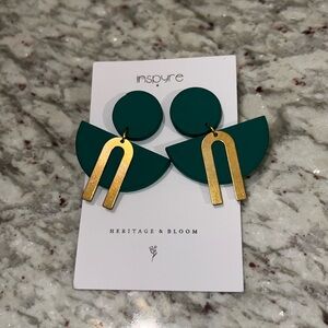 New and Never Worn Inspyre Earrings